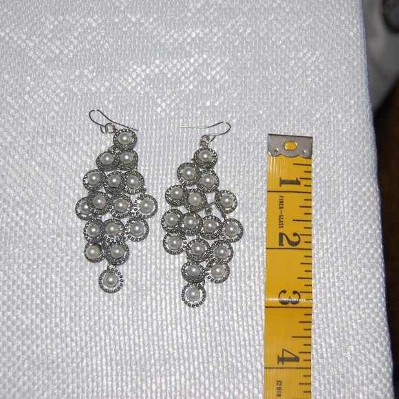 Pearl Like Dangling Wire Earrings - Picture 3 of 5
